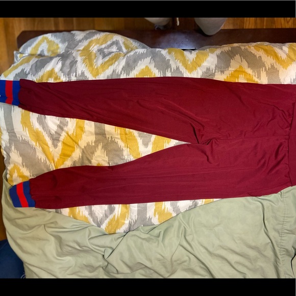 2 pc Set - Picture 3 of 3